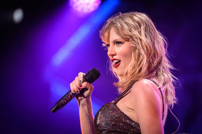 Cancelan tres conciertos de Taylor Swift por peligro de ataques terroristas