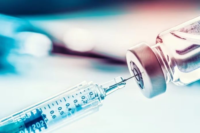 Los resultados detallaron los cambios que experimentan ciertas células inmunitarias con el paso del tiempo y sugieren intervenciones posibles para enfrentar una de las principales limitaciones en salud pública asociadas al envejecimiento.