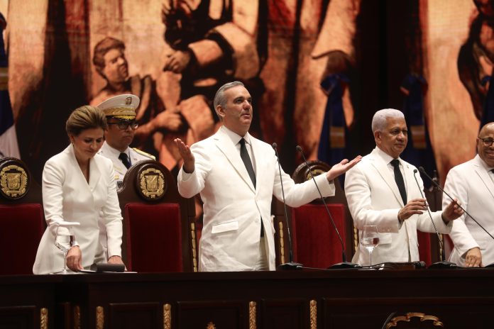 Luis Abinader pronostica visita de más de 11 millones de turistas para 2024