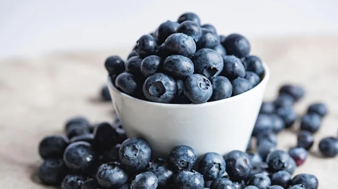 Todo lo que debes saber sobre las frutas que reduce el riesgo de desarrollar demencia