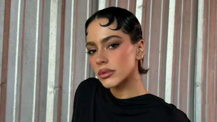 Tini Stoessel anuncia colaboración con una banda internacional de renombre