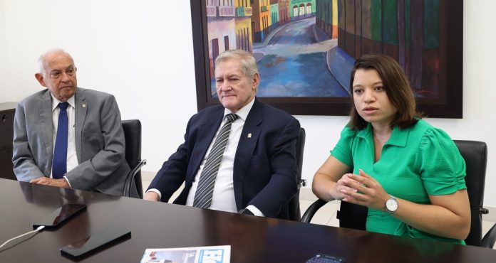 ANEIH Exige Reforma Fiscal justa y reducción del gasto público
