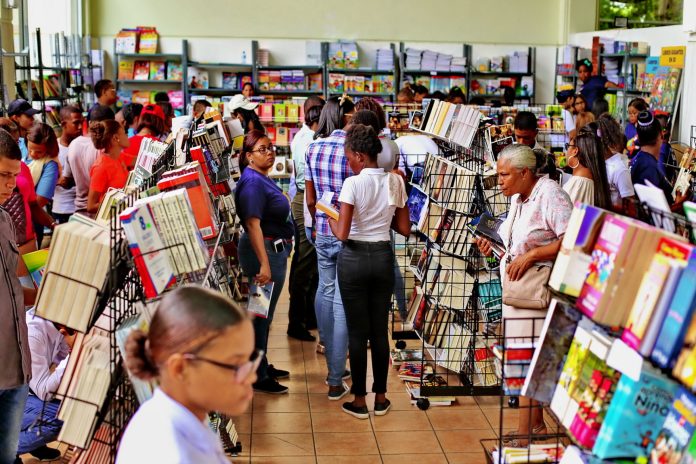 Ministerio de Cultura anuncia celebración de la Feria Internacional del Libro Santo Domingo  bajo el lema “Los libros conectan”.