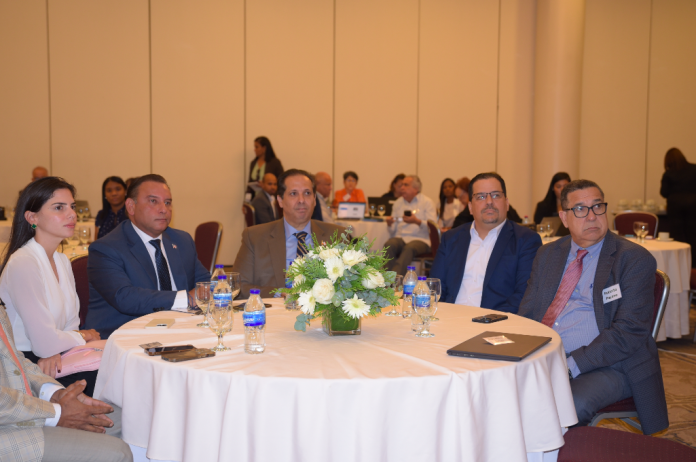Salud Pública realiza taller “Formulación del Plan Estratégico Institucional 2025-2028”