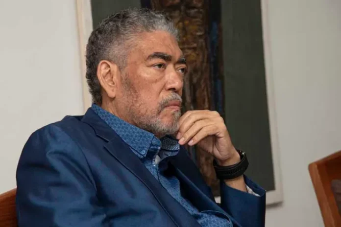 Miguel Mejía se niega a recibir acto de alguacil enviado por Celso Marranzini