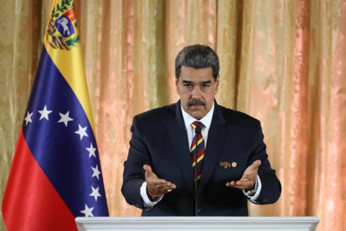 Maduro asegura se reunió ''bastante'' con Abinader ''cara a cara'' y le llama ladrón