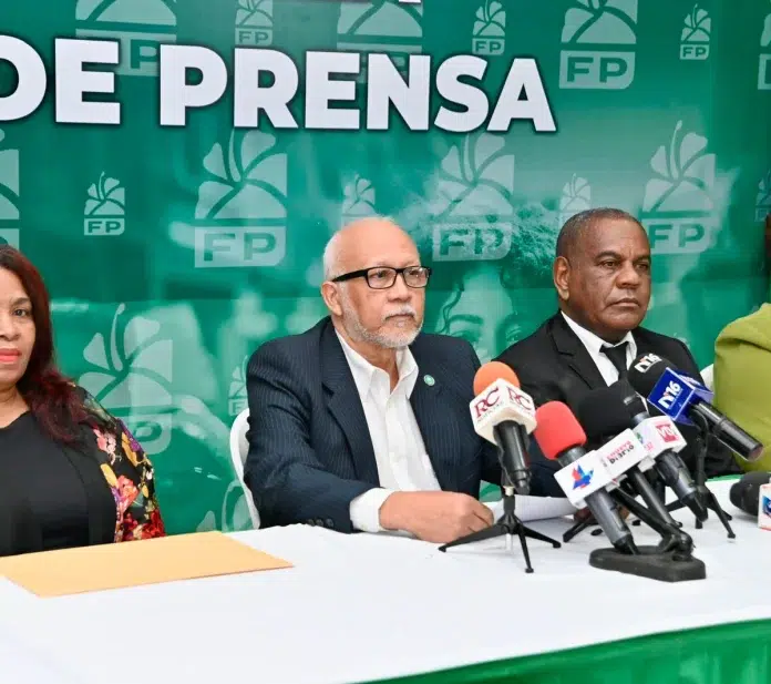 La FP solicitó al Ministerio Público que inicie acciones ante irregularidades en el Instituto Nacional de Tránsito Terrestre.