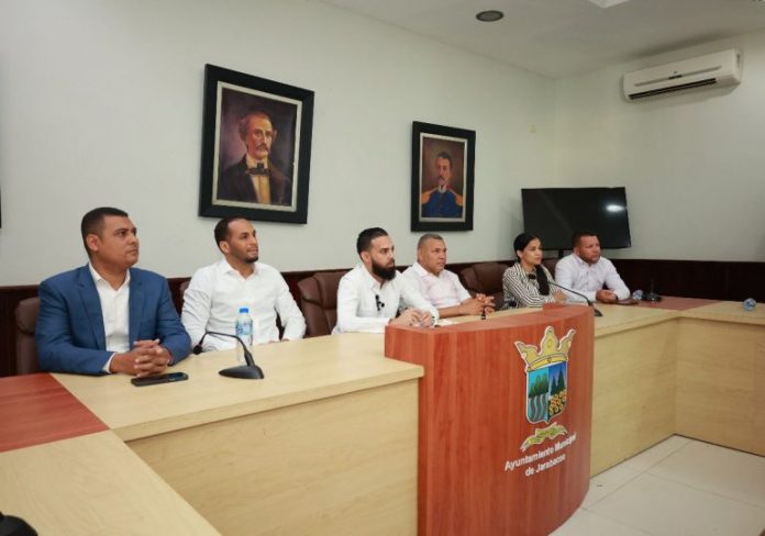 Compras y Contrataciones deshace licitación para manejo del vertedero en Jarabacoa ''por falta de transparencia''