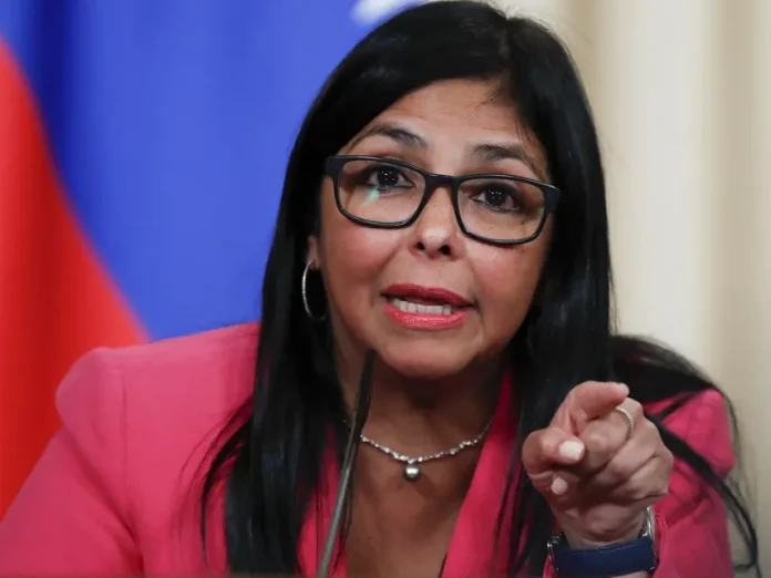Vicepresidenta venezolana publica ''millonaria deuda'' de República Dominicana con su país