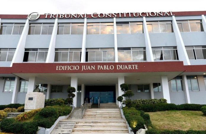 Partidos plantean reglamentar candidaturas independientes tras fallo del TC