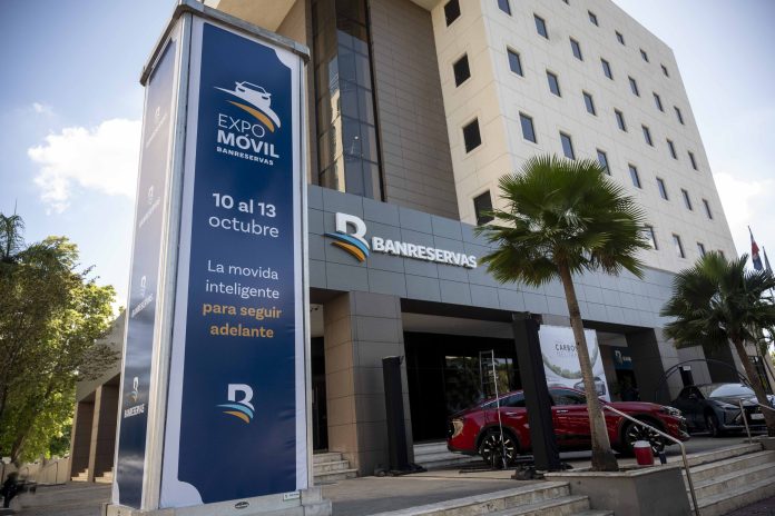 Expomóvil Banreservas con récord de financiamientos