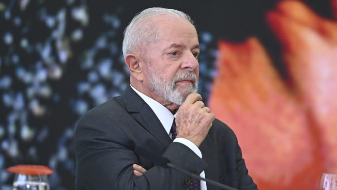 Putin revela que Lula desea participar en la cumbre de los BRICS en persona