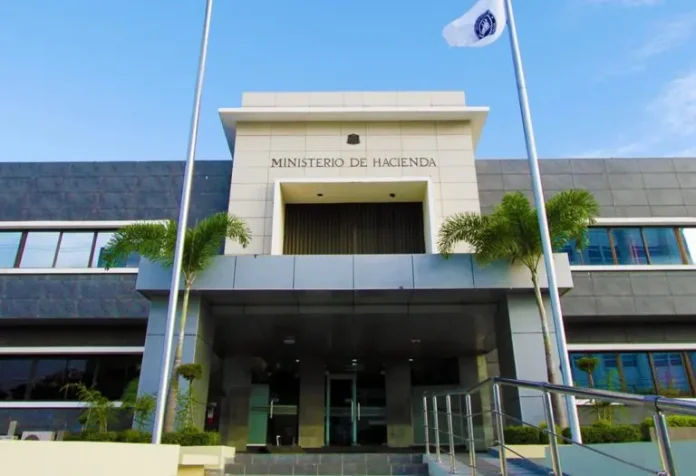 Hacienda aclara que reforma fiscal no contempla gravar con IVA