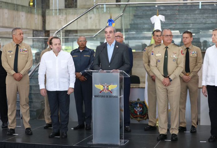 Gobierno inicia operativo para repatriar hasta 10 mil migrantes por semana