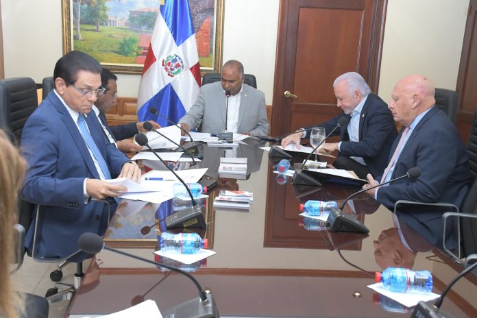 Comisión del Senado preparada para evaluar postulantes Junta Central Electoral