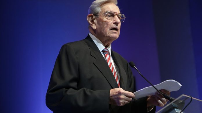 Fallece periodista 