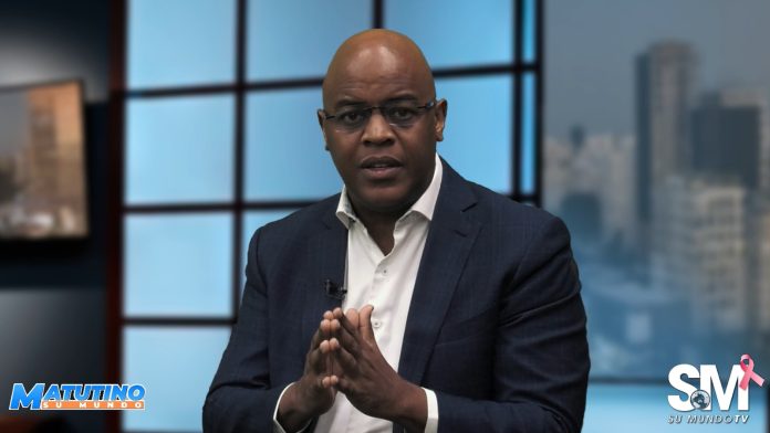 Al presidente Abinader lo dejaron solo con la reforma fiscal, afirma Eglenin Morrison