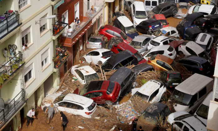Inundaciones en Valencia: Ningún dominicano reportado como afectado