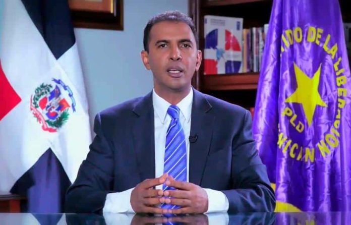 Domingo Contreras se suma a otras figuras que abandona las filas del PLD