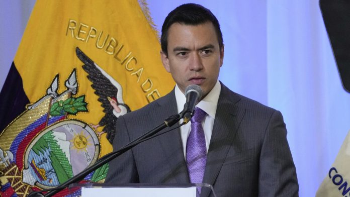 Tribunal ecuatoriano archiva causa contra Noboa por violencia contra la mujer
