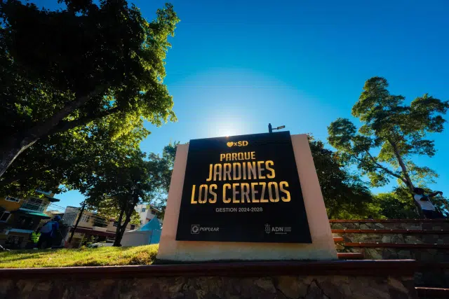 Parque Jardines Los Cerezos Parque Jardines Los Cerezos