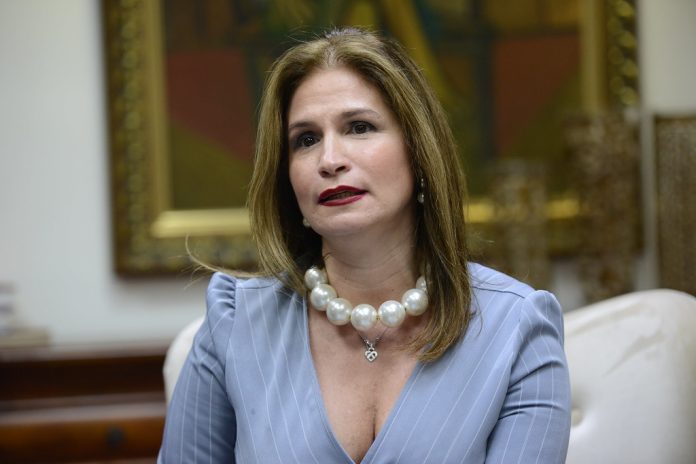 Empresarios que no cumplan contratar el 80/20 establecido en Código de trabajo deben ser penalizados