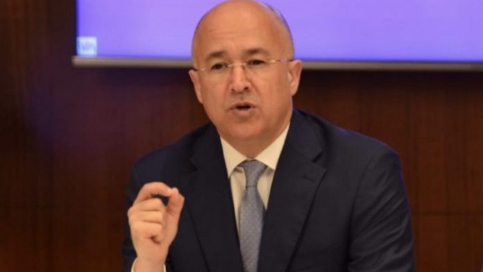 Domínguez Brito pide revisar Pacto Educativo y retirar proyecto de fusión del Minerd y Mescyt
