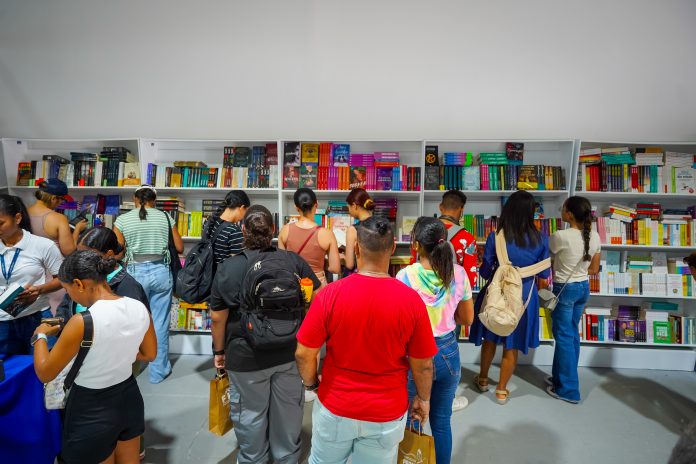 Feria del Libro: una variada programación para grandes y pequeños, hoy martes
