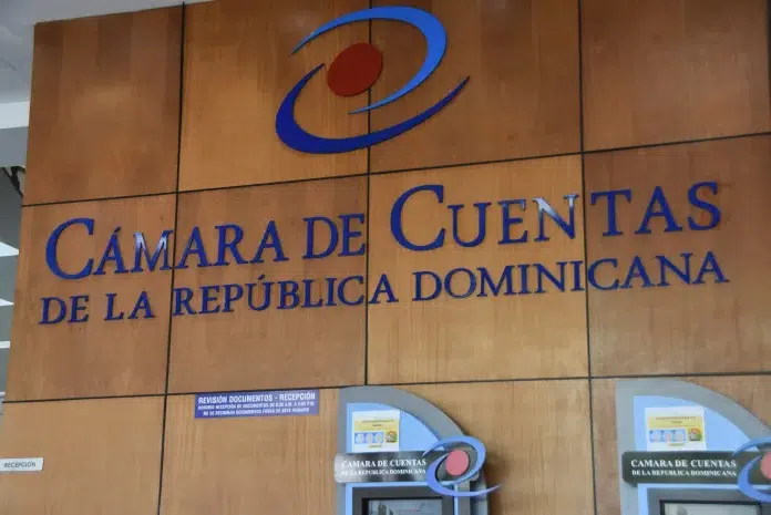 Cada informe fue elaborado siguiendo lo dispuesto en la Constitución y en la Ley 18-24, que regula la Cámara de Cuentas, e incluye sus respectivos informes legales y cartas a la gerencia de las instituciones auditadas.