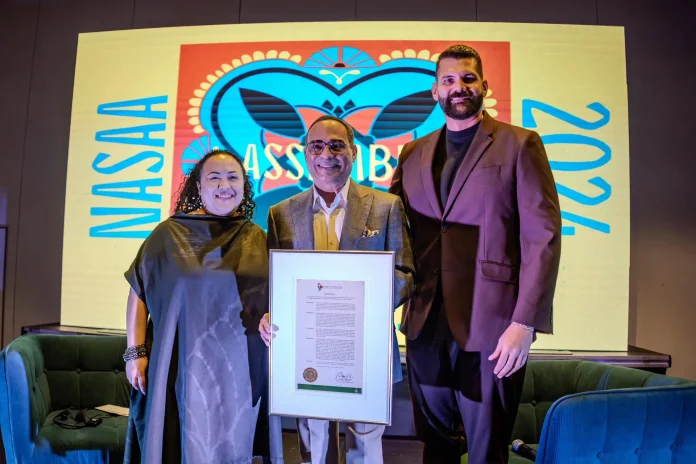 Reconocen a Gilberto Santa Rosa como embajador de la música puertorriqueña en el mundo