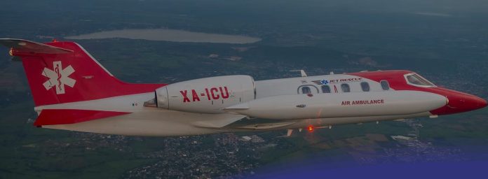 Al menos 6 muertos tras chocar un avión pequeño en zona urbana de Filadelfia