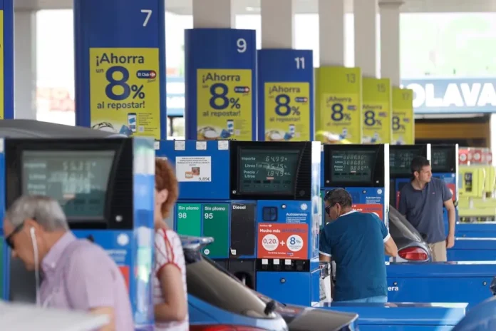 La inflación empieza el año con un repunte de 2 décimas, hasta el 3 %, por los carburantes y la electricidad