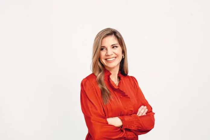 Médico psiquiatra española Marian Rojas Estapé llega a RD con su gira 2025