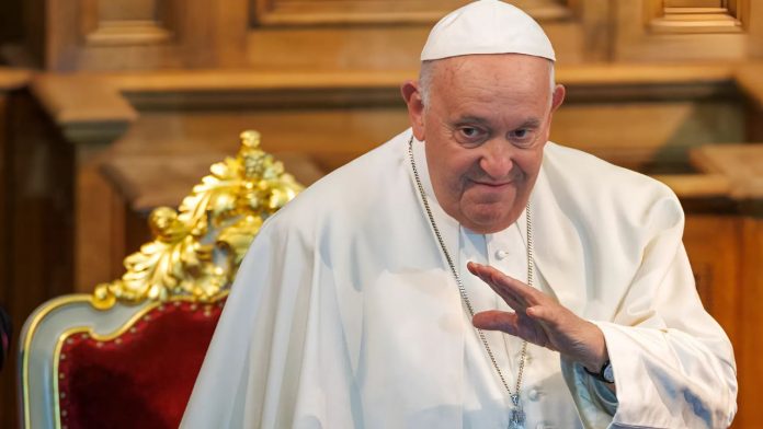 Salud del papa Francisco: Está estable respecto ayer y se somete a otras pruebas médicas