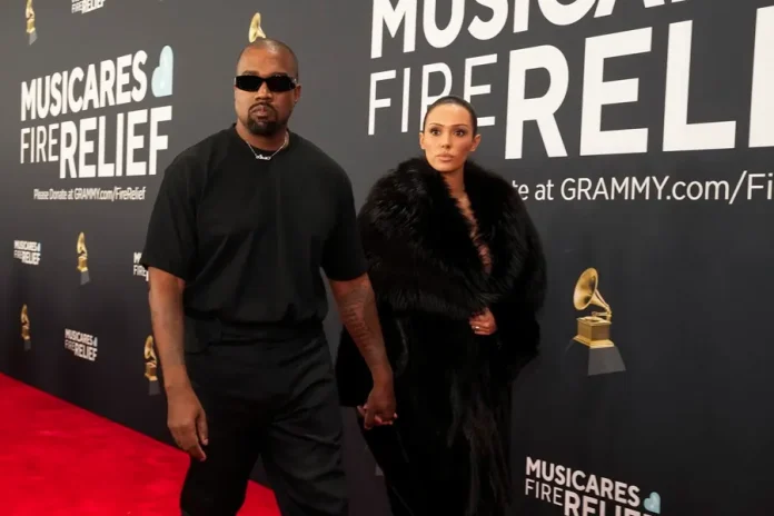 Representante de Kanye West (Ye) desmiente rumores de divorcio con Bianca Censori