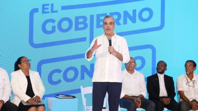 Abinader inaugura Feria Agropecuaria 2025 y somete ley para Ciudad Ganadera en honor a Brache Arzeno
