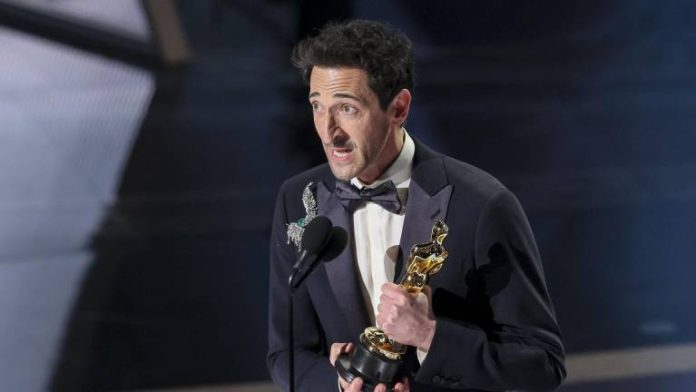 Adrien Brody se alza con el segundo Óscar de su carrera a mejor actor