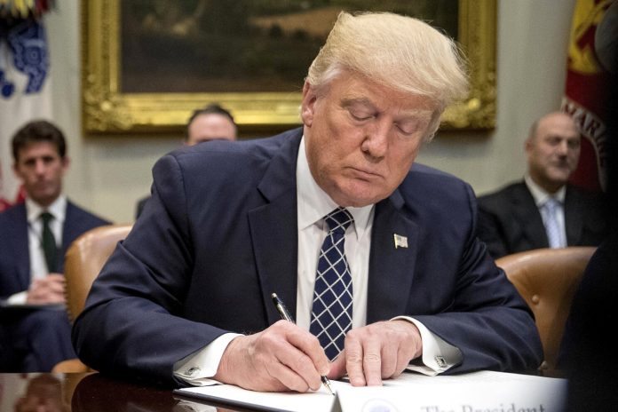 Trump aseguró que Estados Unidos quiere controlar Groenlandia “por seguridad nacional”