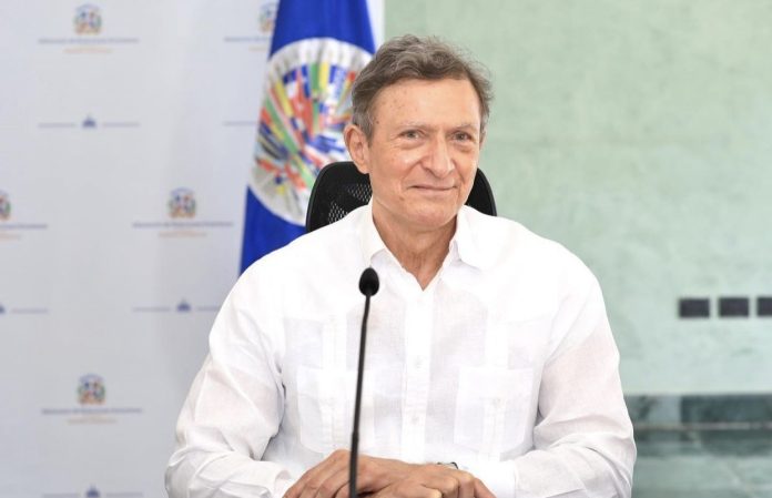 Así lo informó el canciller dominicano, Roberto Álvarez, quien explicó que esta iniciativa surge tras varios años de gestiones diplomáticas iniciadas luego del asesinato del entonces presidente haitiano Jovenel Moïse en 2021.