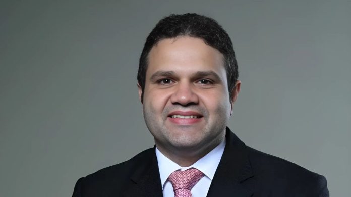 Aunque advirtió que el desafío principal recae en la falta de efectividad del gobierno actual para ejecutar una política fiscal transparente y eficiente.