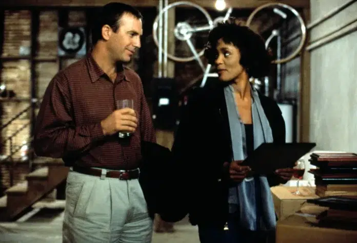 Warner Bros prepara una nueva versión de ‘The Bodyguard’