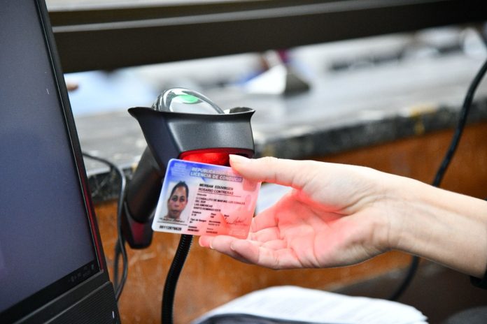 Ese monto es una proyección a 5 años que equivale a la emisión de más de 4.4 millones de emisiones y servicios asociados a la licencia de conducir.