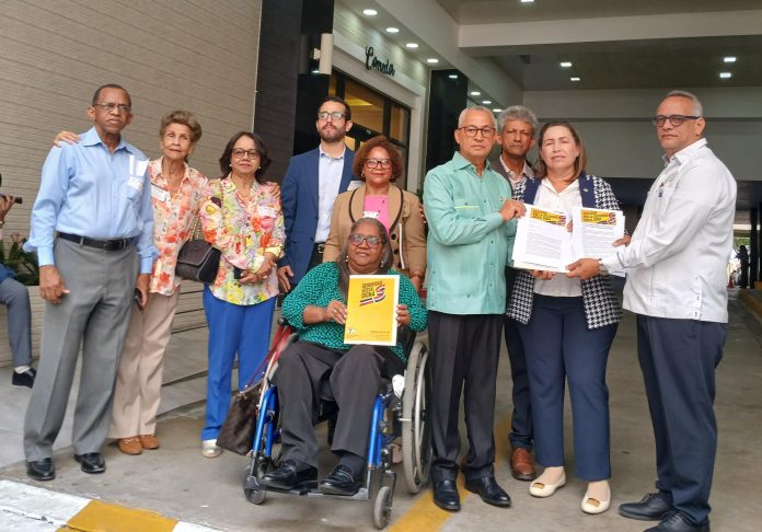 Depositan proyecto de ley que modifica la Ley 87-01 sobre Seguridad Social