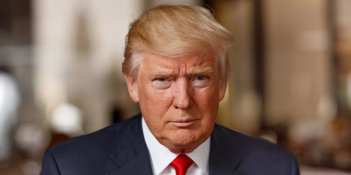 Desde su regreso a la Casa Blanca, Trump se ha comprometido a llevar a cabo deportaciones masivas y a endurecer la política migratoria, al tiempo que acusa a los inmigrantes de la criminalidad que ocurre en Estados Unidos.