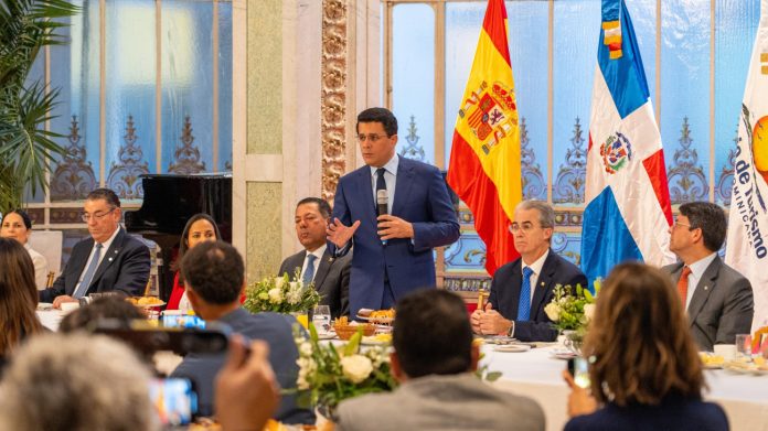 En República Dominicana están presentes las principales cadenas hoteleras de todo el mundo y más del 45% de todas las habitaciones de hoteles del país son de capital español, según cifras del ministro.