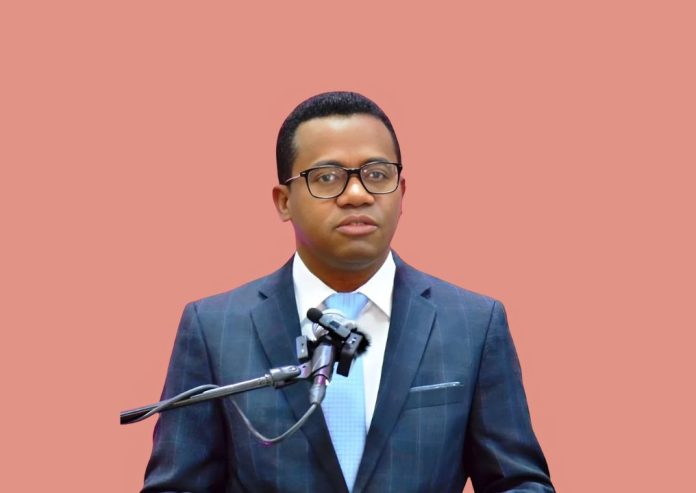 Declaró que el colapso del proyecto La Cruz de Manzanillo ha significado una gran pérdida para la provincia Montecristi, tanto en términos sociales como económicos.