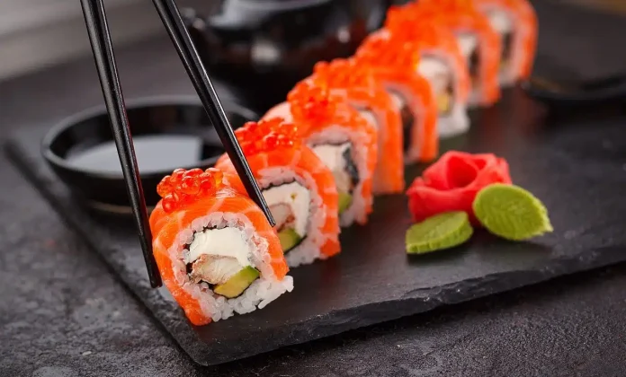 El Día Internacional del Sushi no solo celebra un plato delicioso, sino también su rica historia y su capacidad para unir culturas a través del sabor.