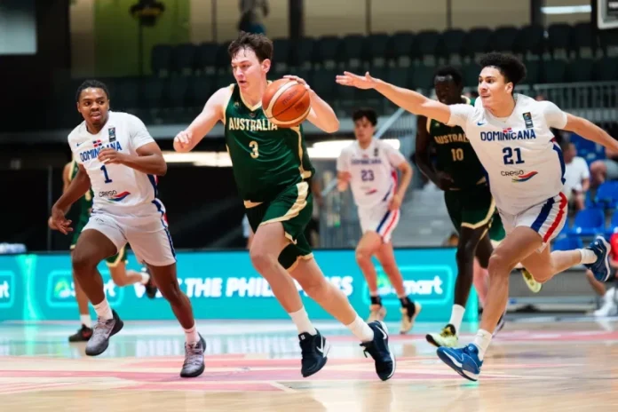 La desventaja llegó a ser de hasta 21 puntos en la tercera manga, pero no cesó el empeño de los dominicanos, que pelearon el marcador hasta el 96-106 final.