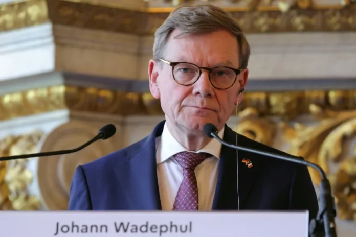 «Un proceso así debe comenzar ahora. Alemania no se desviará de este objetivo. De lo contrario, se verá obligada a reaccionar ante cualquier acción unilateral» por parte de Israel, afirmó.
