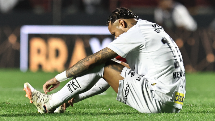 Neymar sufre un edema muscular y es duda en la convocatoria de Ancelotti
